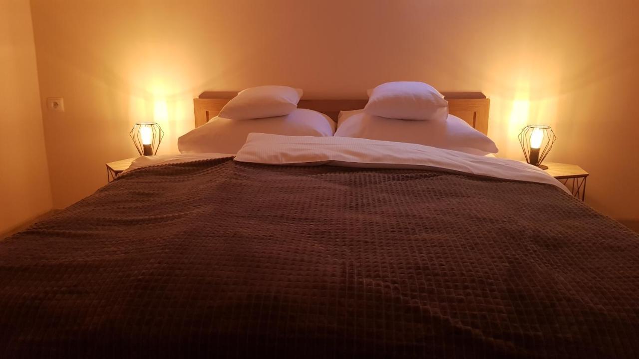 ילנייה גורה Apartament Komarno III מראה חיצוני תמונה