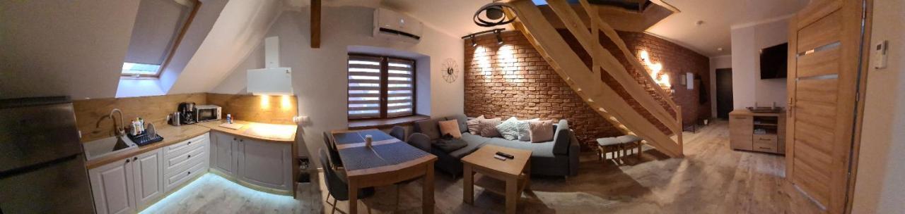 ילנייה גורה Apartament Komarno III מראה חיצוני תמונה